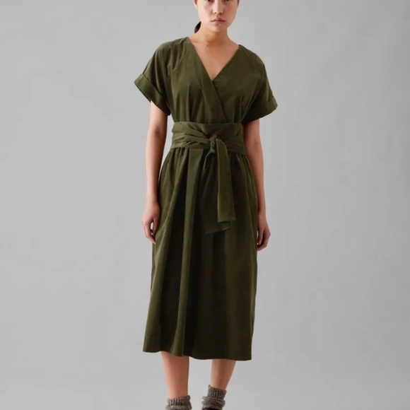 TOAST needlecord dress green XL XXL 16 18 sash pleated - Picture 15 of 16